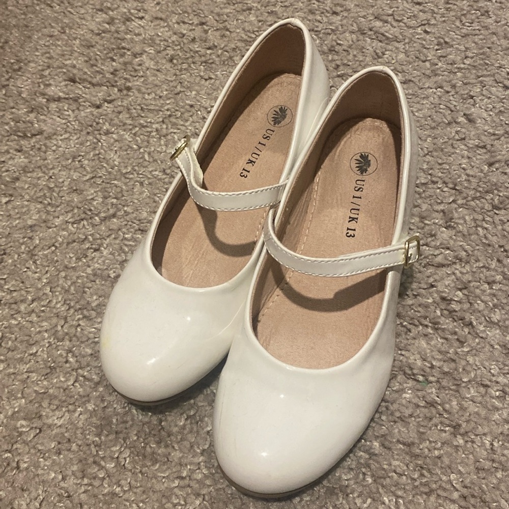 US size 1 white flower girl dress shoes